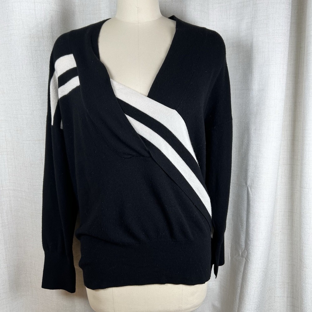 Rag & Bone Grace V-Neck Sweater 100% Extra Fine Merino Wool Large Black White
